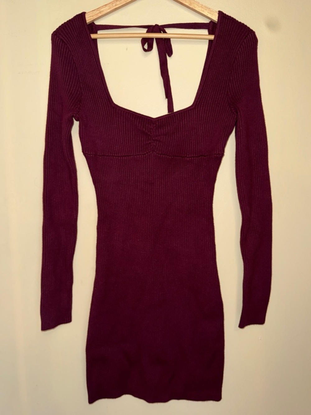 A&F Long Sleeve Ribbed Bodycon Dress in Burgundy